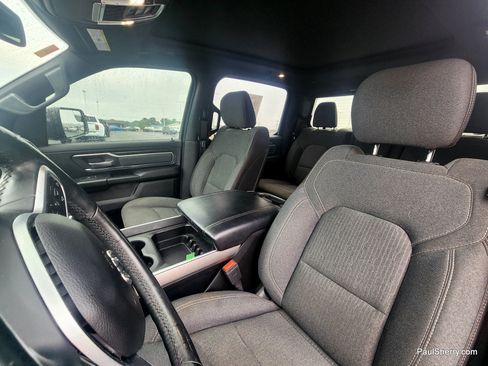 Used 2019 RAM 1500 Big Horn AWD/4WD image 3