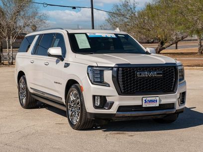 Used 2023 GMC Yukon XL Denali Ultimate w/ LPO, Floor Liner Package