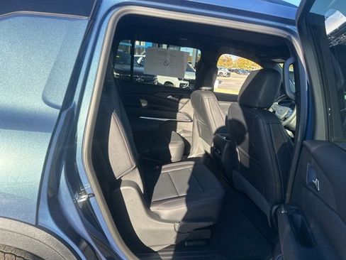 New 2026 Chevrolet Traverse Z71 image 31