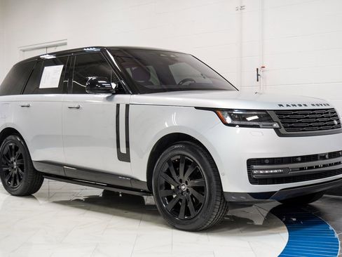 Used 2023 Land Rover Range Rover SE image 5