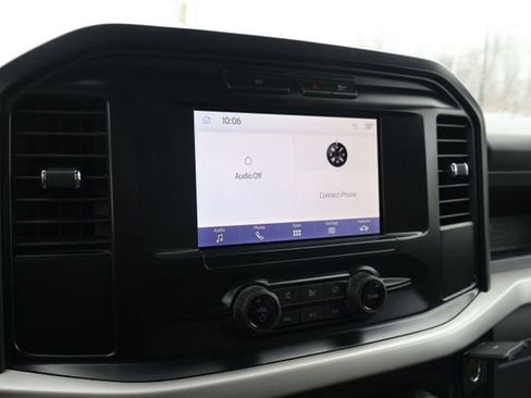 Used 2023 Ford F150 XL w/ Trailer Tow Package image 12