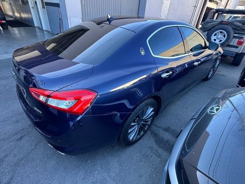 Used 2018 Maserati Ghibli RWD image 3