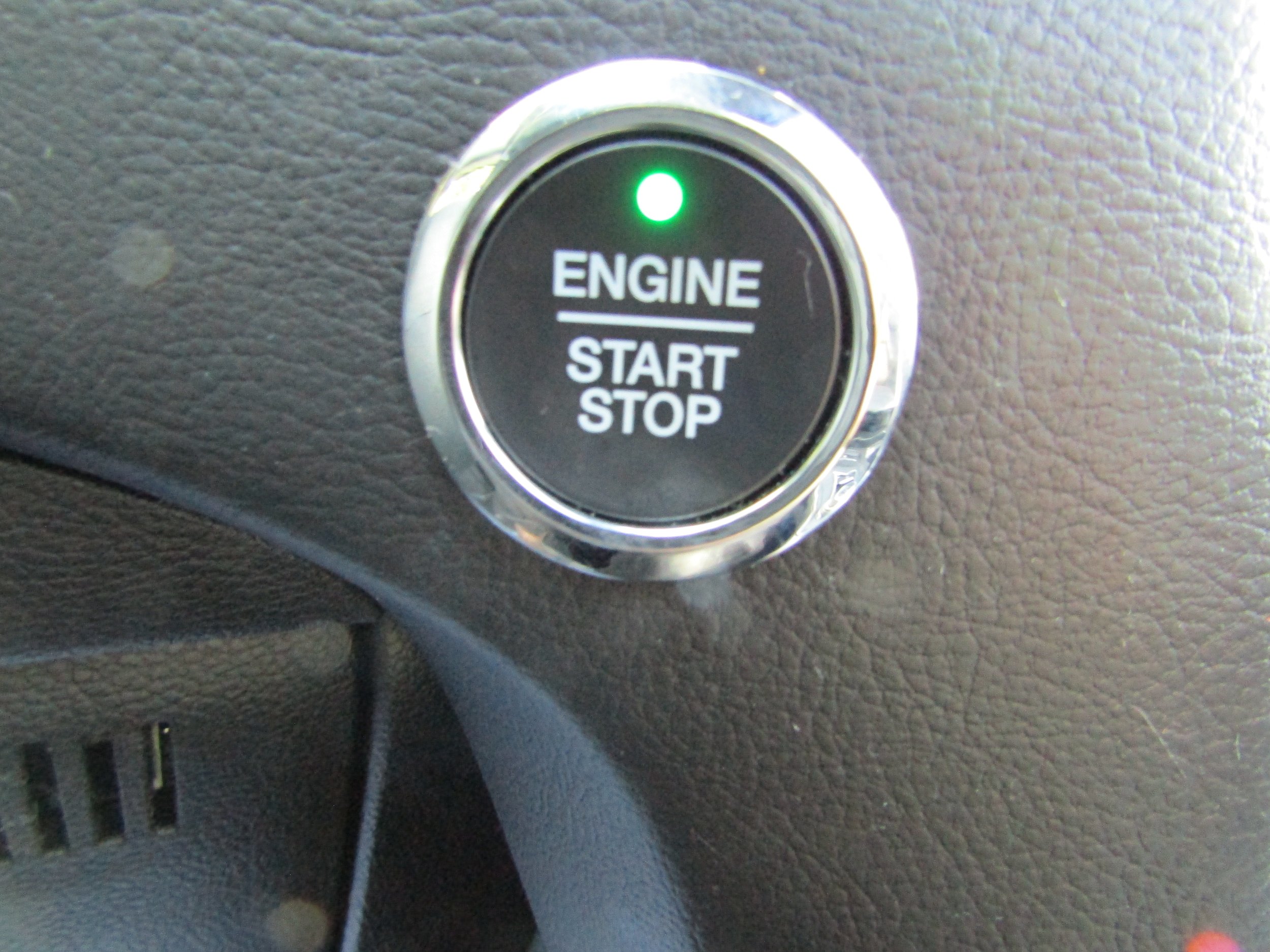 Used 2023 Ford Edge ST-Line AWD/4WD image 34