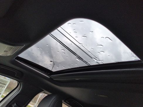 New 2026 MAZDA MAZDA3 Hatchback w/Premium Plus Pkg image 10