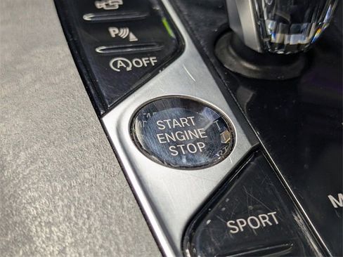 Used 2019 BMW X7 xDrive50i w/ Dynamic Handling Package image 27