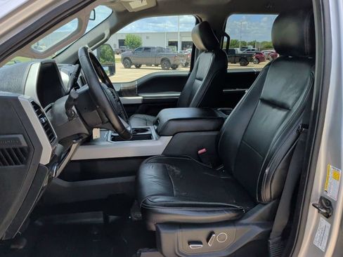 Used 2019 Ford F250 Lariat w/ Lariat Value Package AWD/4WD image 12
