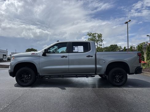 Used 2024 Chevrolet Silverado 1500 LT Trail Boss w/ LT Trail Boss Premium Package AWD/4WD image 7