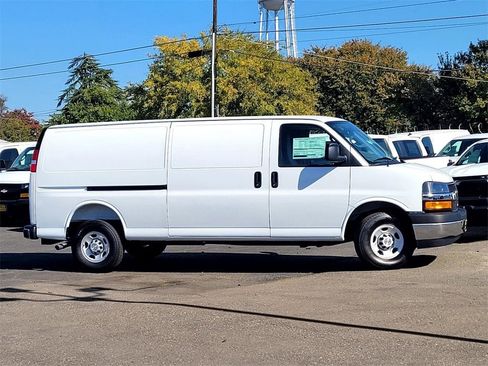 New 2025 Chevrolet Express 3500 Extended w/ Driver Convenience Package image 3