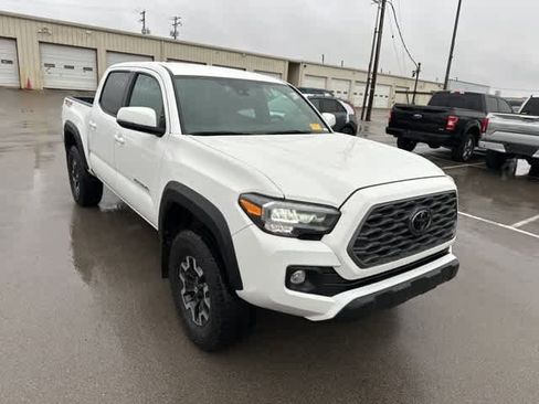 Used 2023 Toyota Tacoma TRD Off-Road image 22