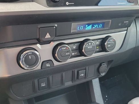 Certified 2023 Toyota Tacoma SR AWD/4WD image 18