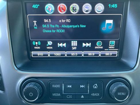 Used 2018 Chevrolet Suburban LT image 28