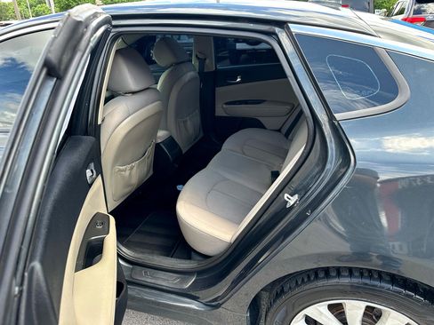 Used 2016 Kia Optima LX w/ Option Group 014 image 14