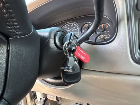 Used 2001 Chevrolet Silverado 1500 LT w/ Off-Road Chassis Pkg image 28