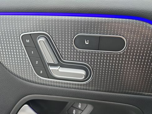 Certified 2022 Mercedes-Benz GLB 250 GLB 250 image 29