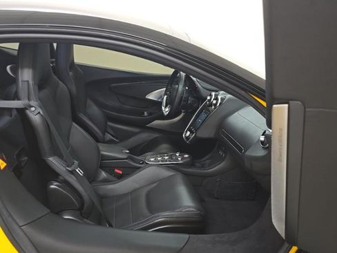 Used 2023 McLaren GT RWD image 5