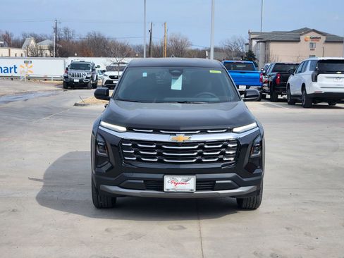 New 2026 Chevrolet Equinox LT w/ Convenience Package II image 6