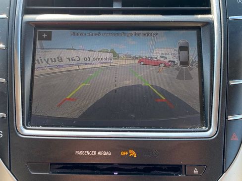 Used 2019 Lincoln Nautilus Select AWD/4WD image 31