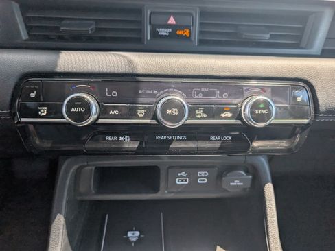 Certified 2023 Honda Pilot EX-L image 27