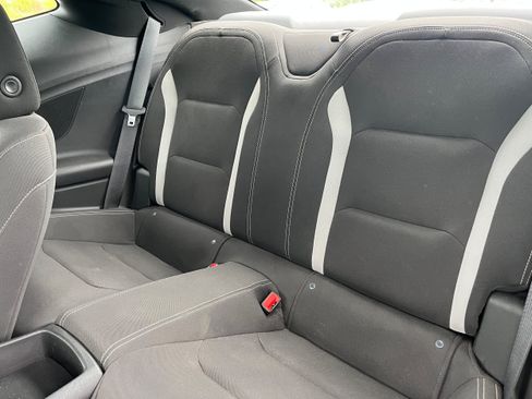 Used 2021 Chevrolet Camaro LT RWD image 11