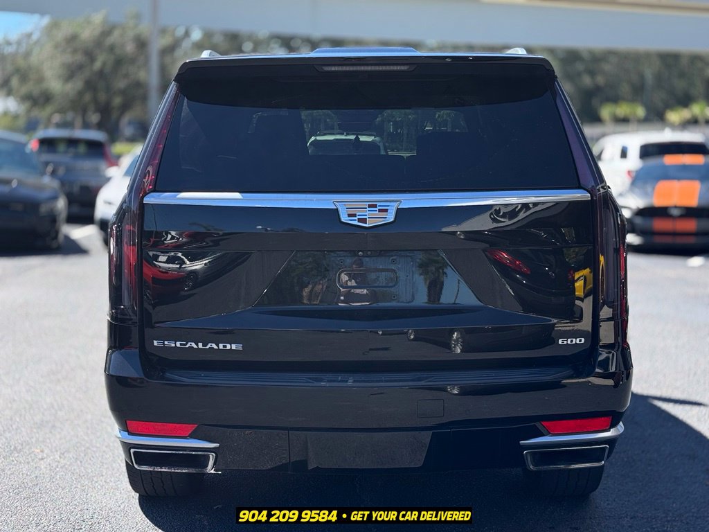 Used 2021 Cadillac Escalade Premium Luxury w/ Driver Assist Tech Package AWD/4WD image 5