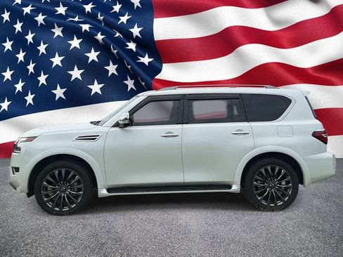 Used 2023 Nissan Armada Platinum w/ Captain's Chairs Package AWD/4WD image 11