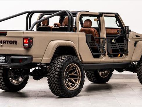 Used 2026 Jeep Gladiator Sport AWD/4WD image 14
