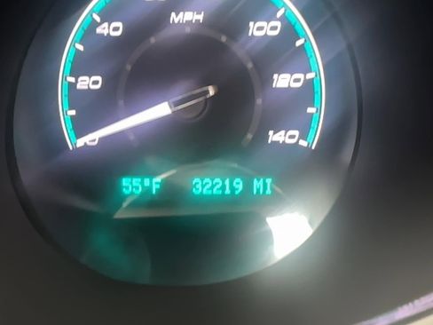 Used 2011 Chevrolet Malibu LT w/ Power Convenience Package FWD image 8