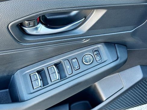 Certified 2023 Honda Accord LX image 16