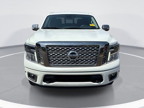 Used 2017 Nissan Titan Platinum Reserve AWD/4WD image 2
