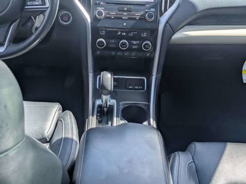 Used 2020 Subaru Ascent Limited w/ Technology Package AWD/4WD image 20