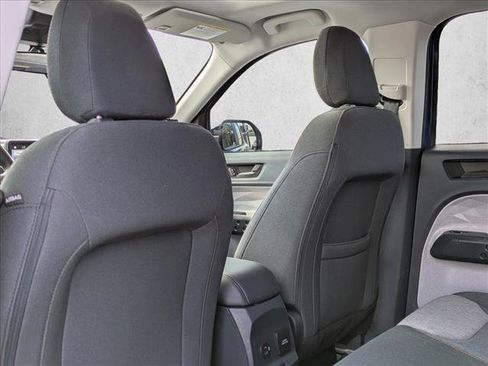 Used 2024 Ford Maverick XLT w/ XLT Luxury Package FWD image 15
