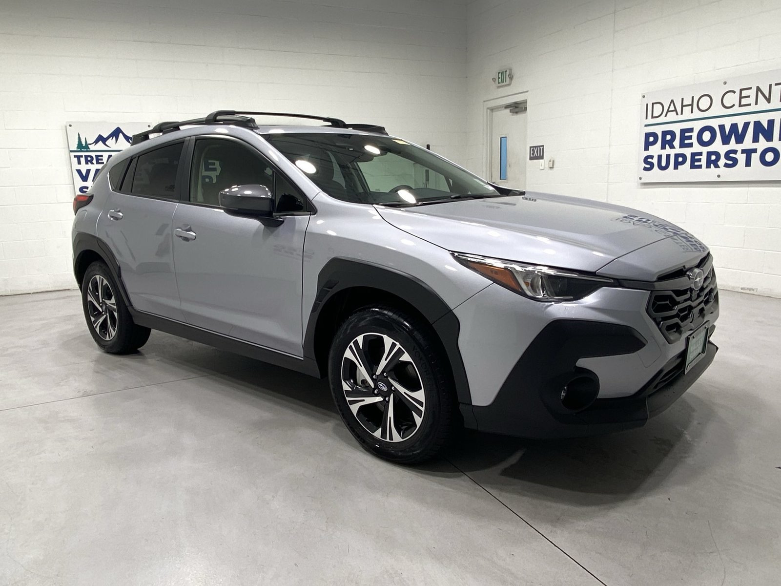 Certified 2024 Subaru Crosstrek 2.0i Premium AWD/4WD image 2