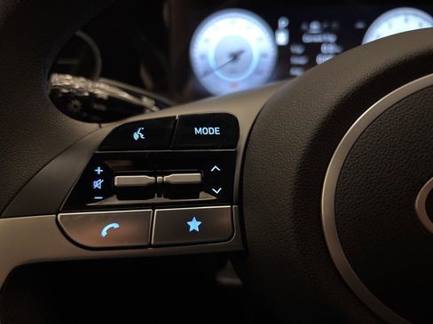 Certified 2024 Hyundai Elantra SEL image 15