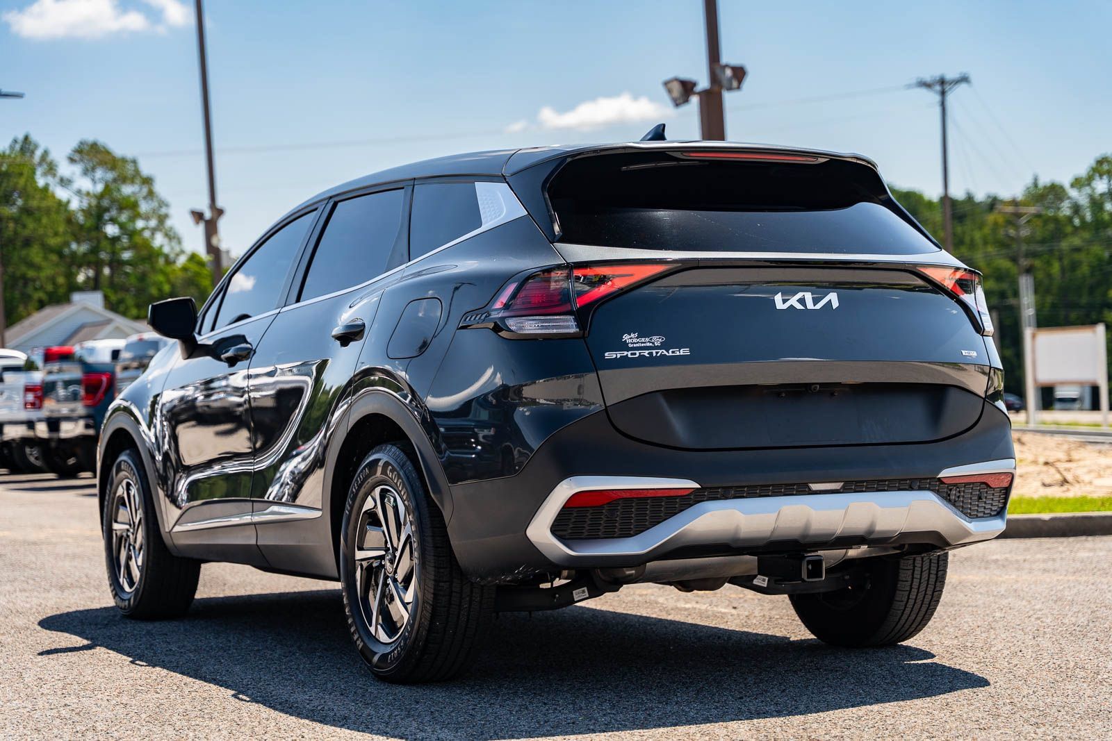 Used 2023 Kia Sportage LX AWD/4WD image 5