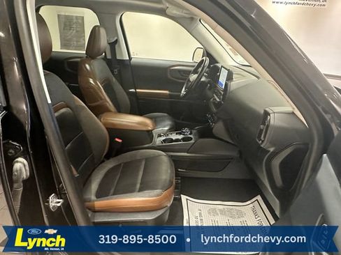 Used 2021 Ford Bronco Sport Outer Banks w/ Outer Banks Package AWD/4WD image 6
