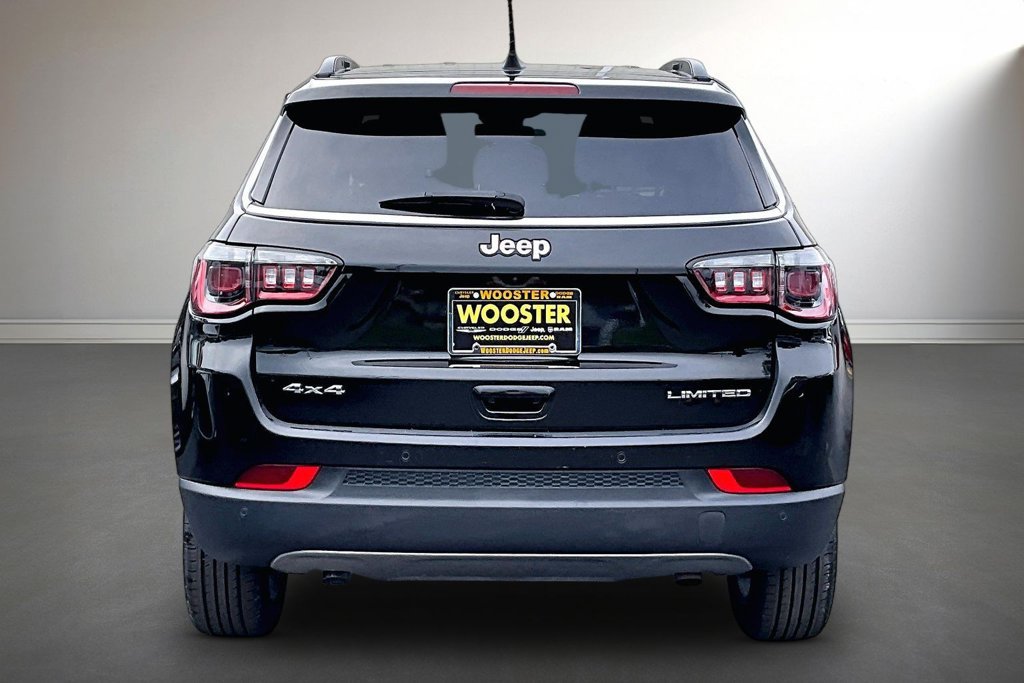 Used 2024 Jeep Compass Limited AWD/4WD image 6