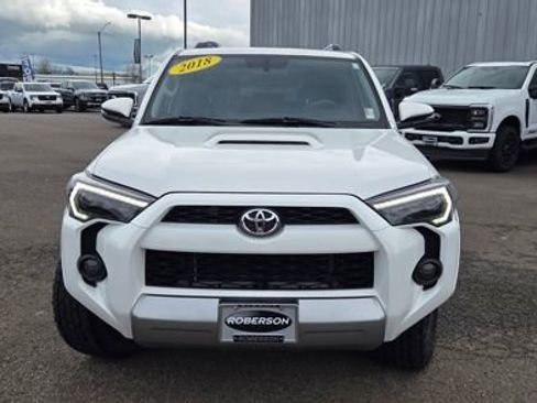 Used 2018 Toyota 4Runner TRD Off-Road Premium image 2
