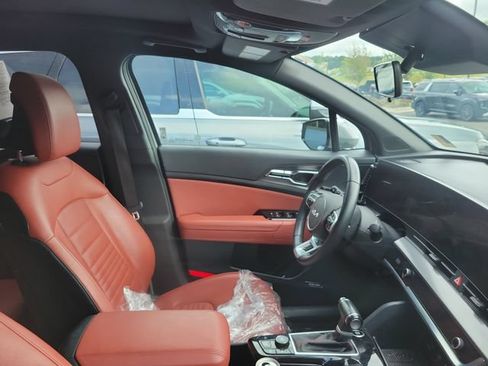 Certified 2023 Kia Sportage SX FWD image 10