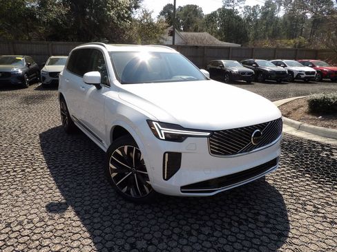 New 2026 Volvo XC90 T8 Ultra w/ Protection Package Premier AWD/4WD image 1