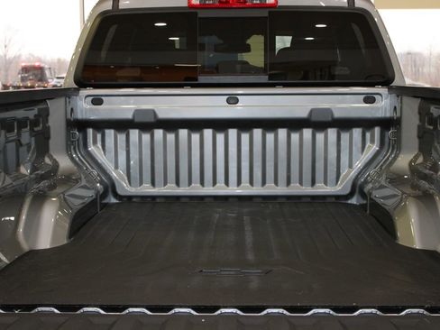 New 2026 Chevrolet Colorado LT image 16