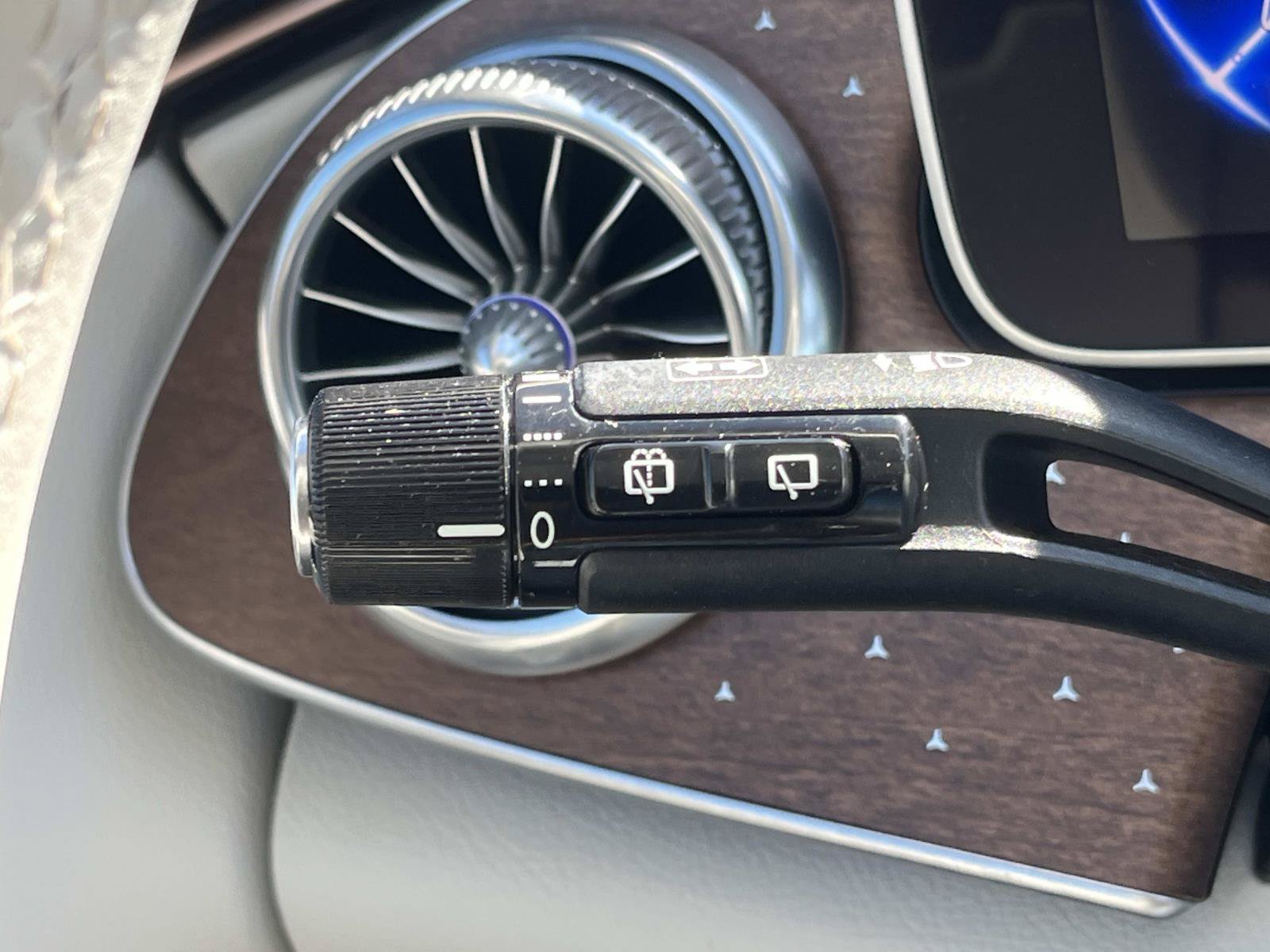 Certified 2023 Mercedes-Benz EQE 350+ SUV image 43