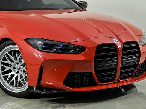 Used 2021 BMW M4 Coupe w/ Executive Package RWD image 2