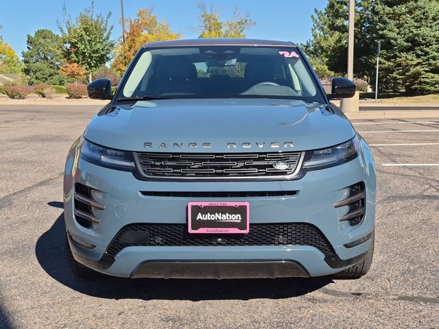 Used 2024 Land Rover Range Rover Evoque Dynamic SE AWD/4WD image 2