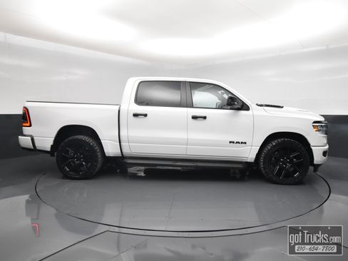 Used 2023 RAM 1500 Laramie AWD/4WD image 51