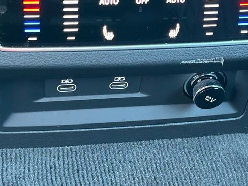 Used 2023 Audi S7 Premium Plus w/ Premium Plus Package image 75