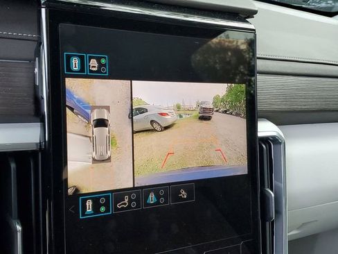 Used 2024 GMC Acadia Denali w/ Super Cruise Package image 21