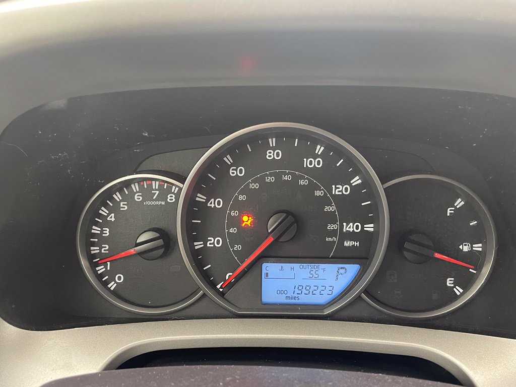 Used 2016 Toyota RAV4 LE AWD/4WD image 27
