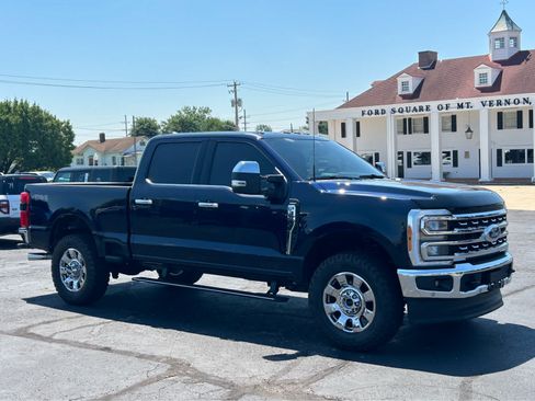 Used 2025 Ford F350 Lariat w/ Lariat Ultimate Package AWD/4WD image 4