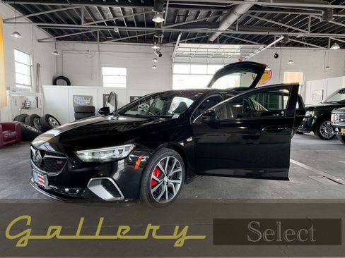 Used 2019 Buick Regal GS image 1