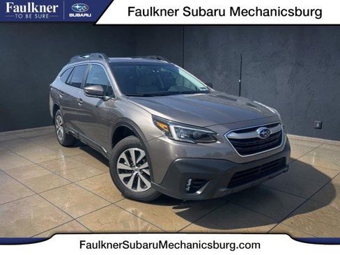Certified 2021 Subaru Outback Premium AWD/4WD image 1
